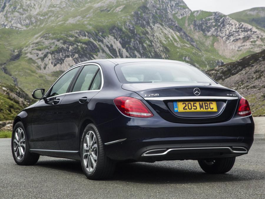  Mercedes-Benz C250 BlueTec Avantgarde Line 2014 года  (UK) (фото 3 из 5)